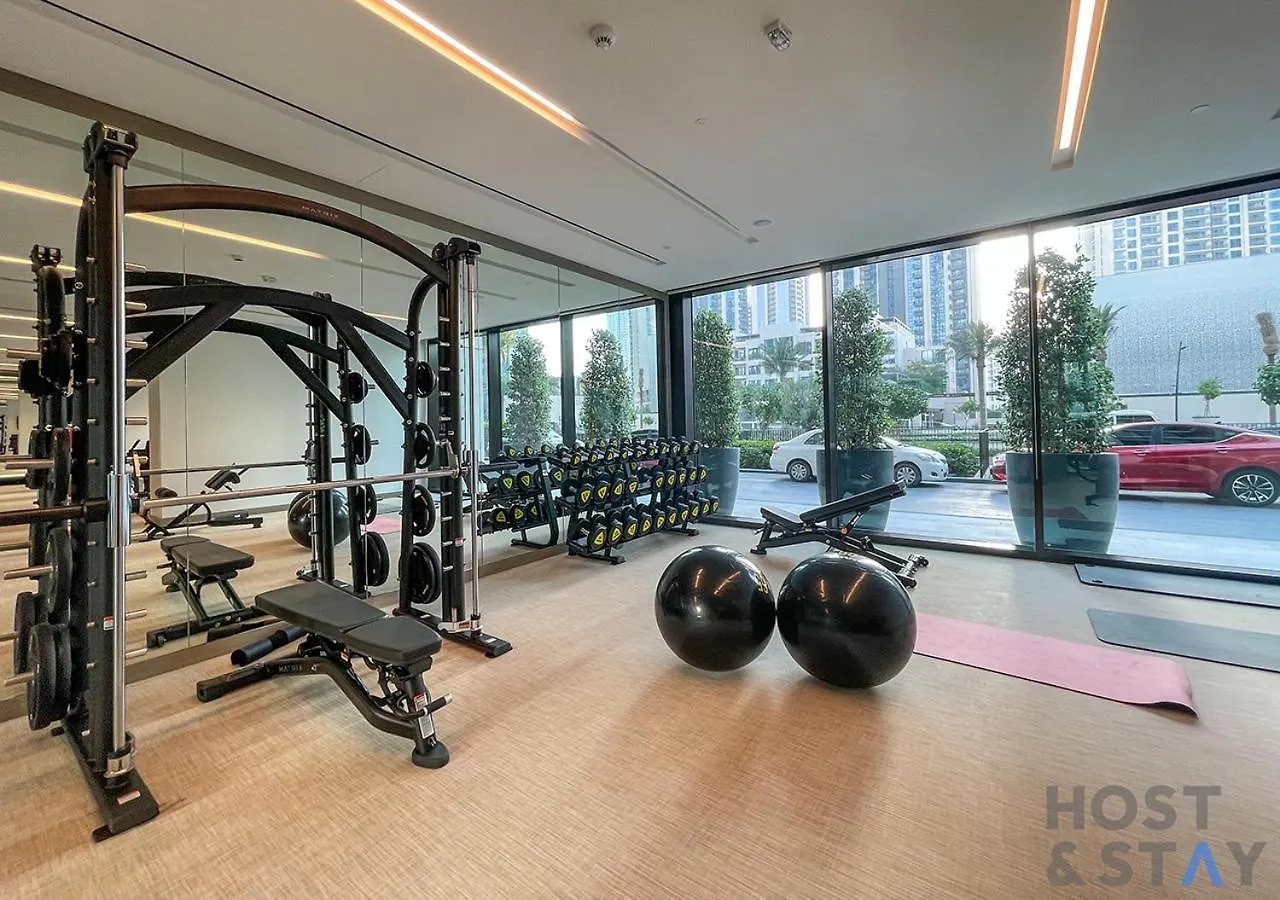 Apartment 2-Br Getaway At Palace Residences, Dubai Creek