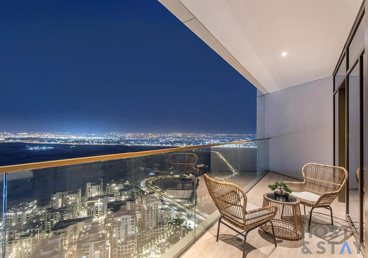 2-Br Getaway At Palace Residences, Dubai Creek Apartment