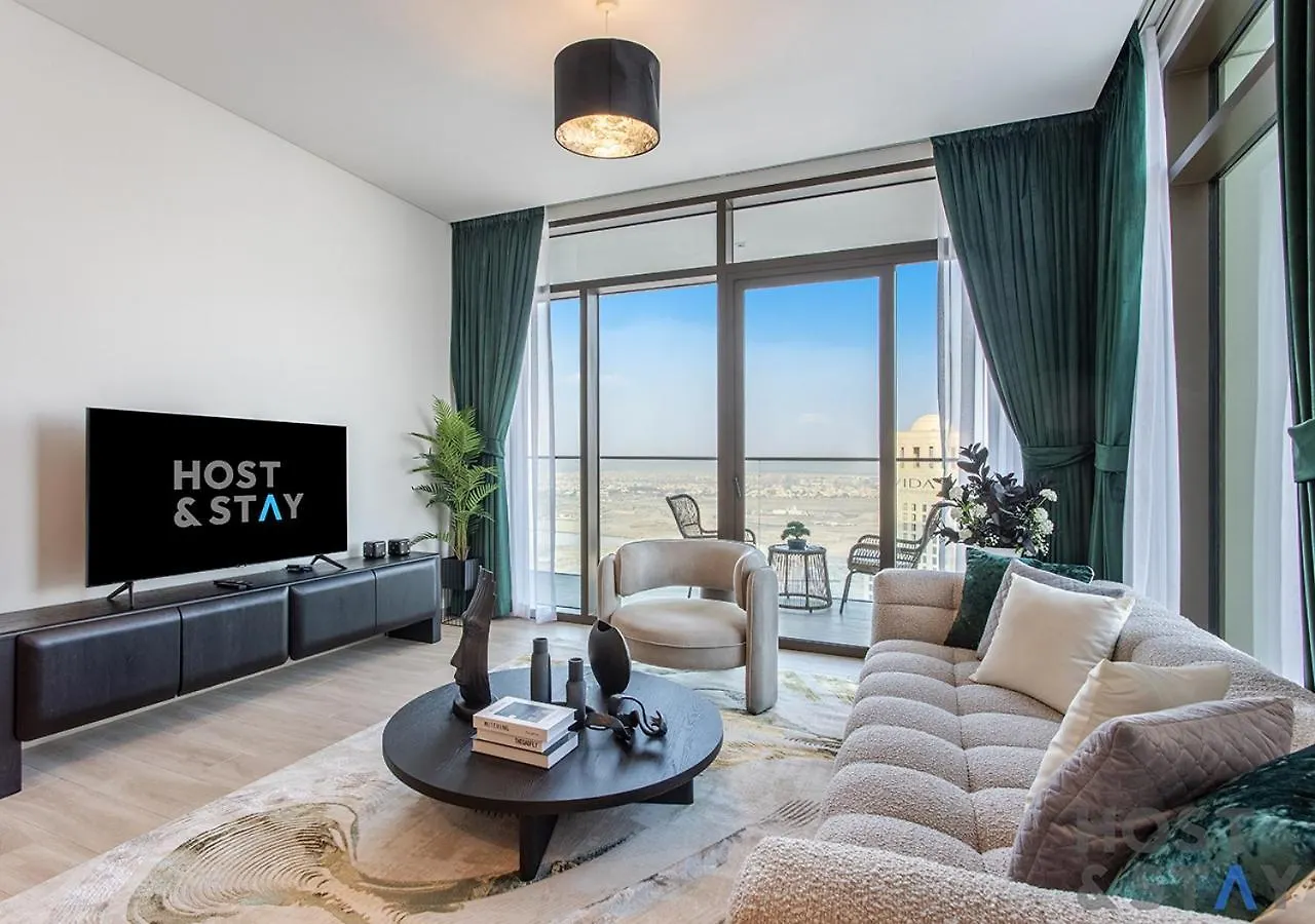 2-Br Getaway At Palace Residences, Dubai Creek Apartment