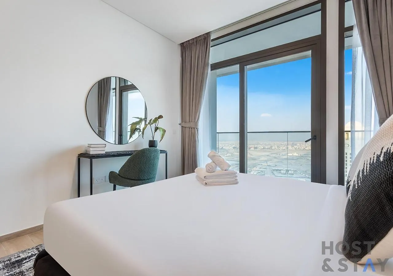 Apartment 2-Br Getaway At Palace Residences, Dubai Creek